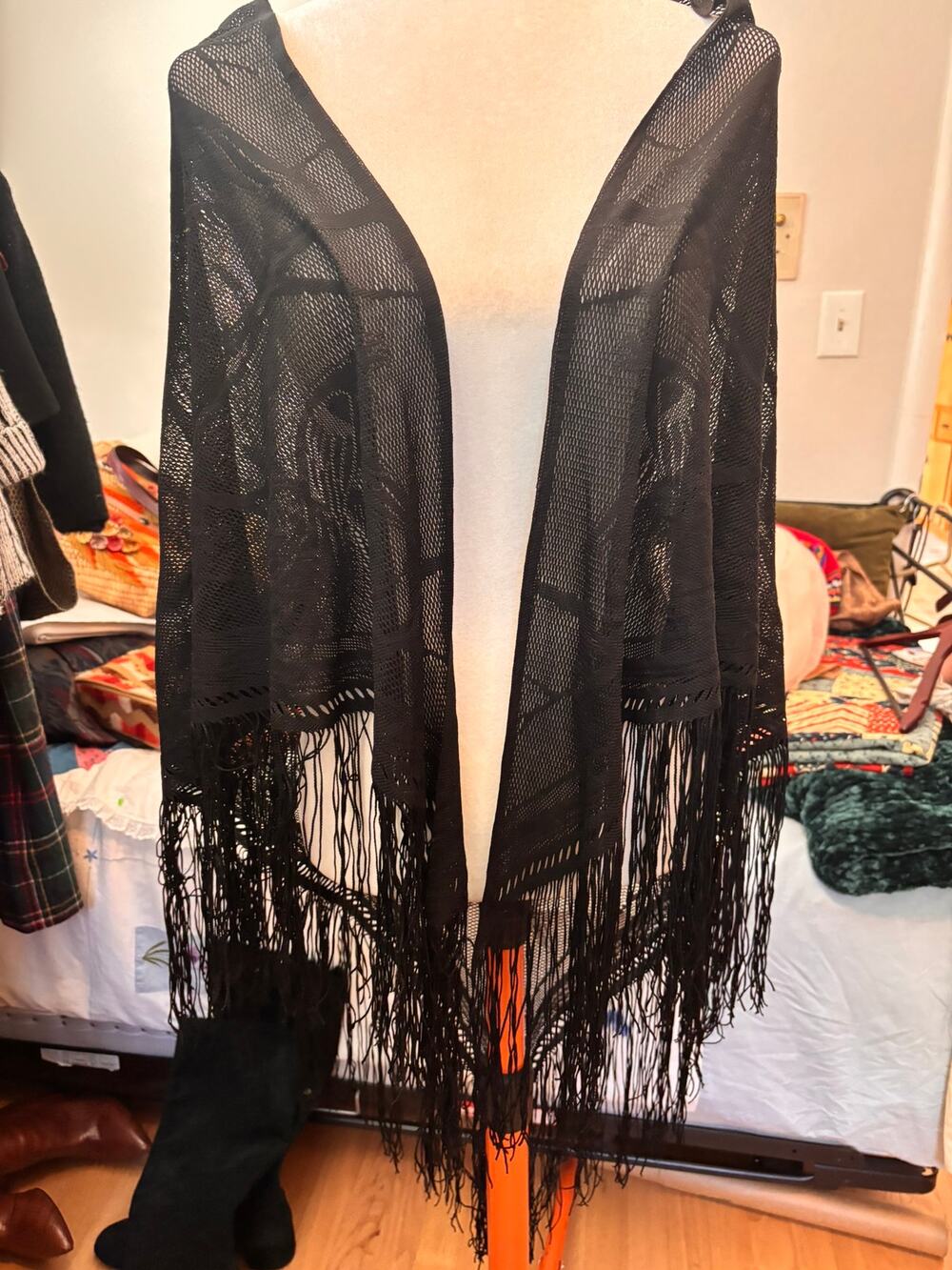 Vintage Black Sheer Lace Fringe Shawl Wrap – Art Nouveau Floral Boho Gothic